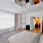 Airy & Bright Flat In Dejvice By Prague Castle